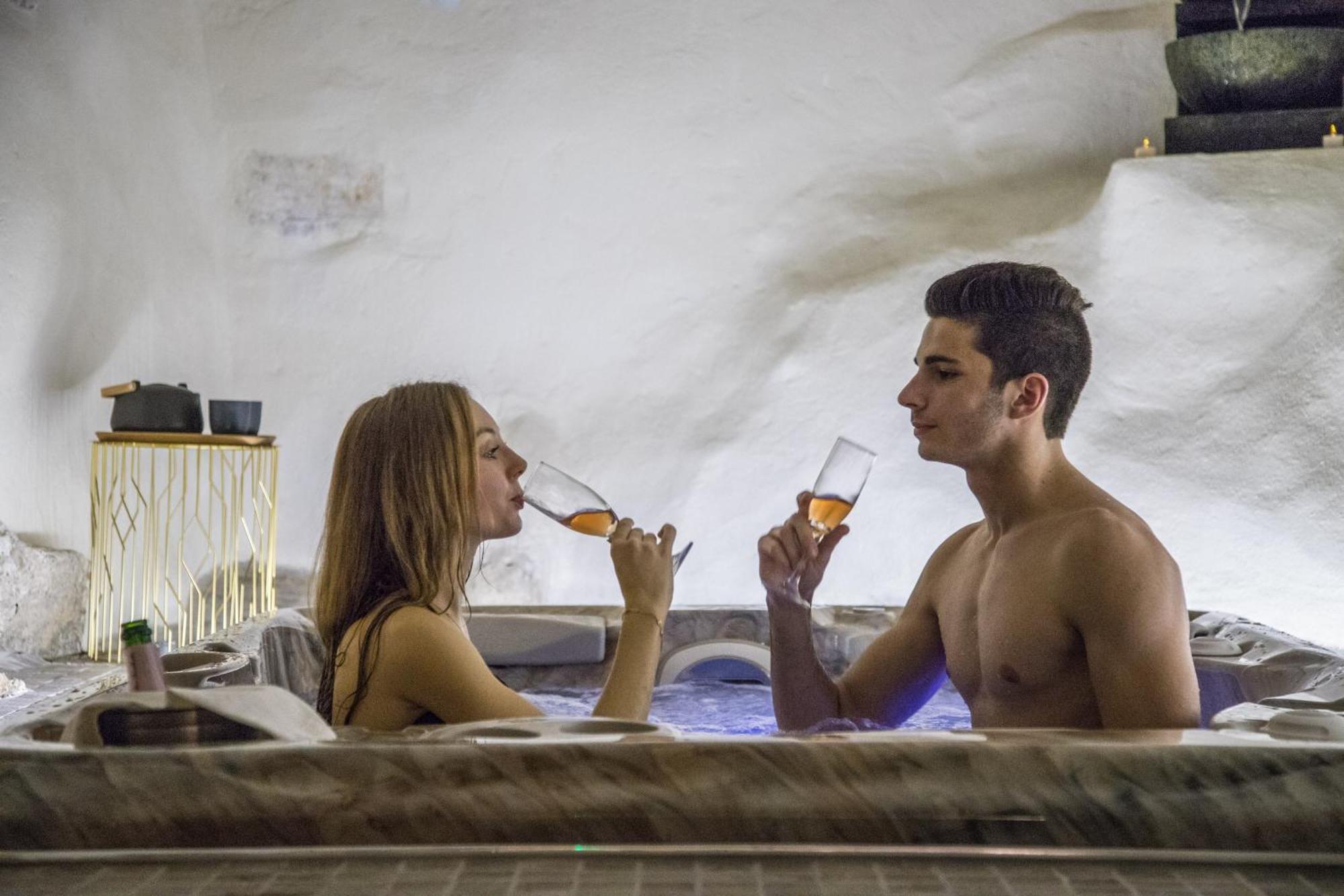 Love Room Avec Spa Privatif Monaco 罗克布吕讷-卡普马丹 外观 照片
